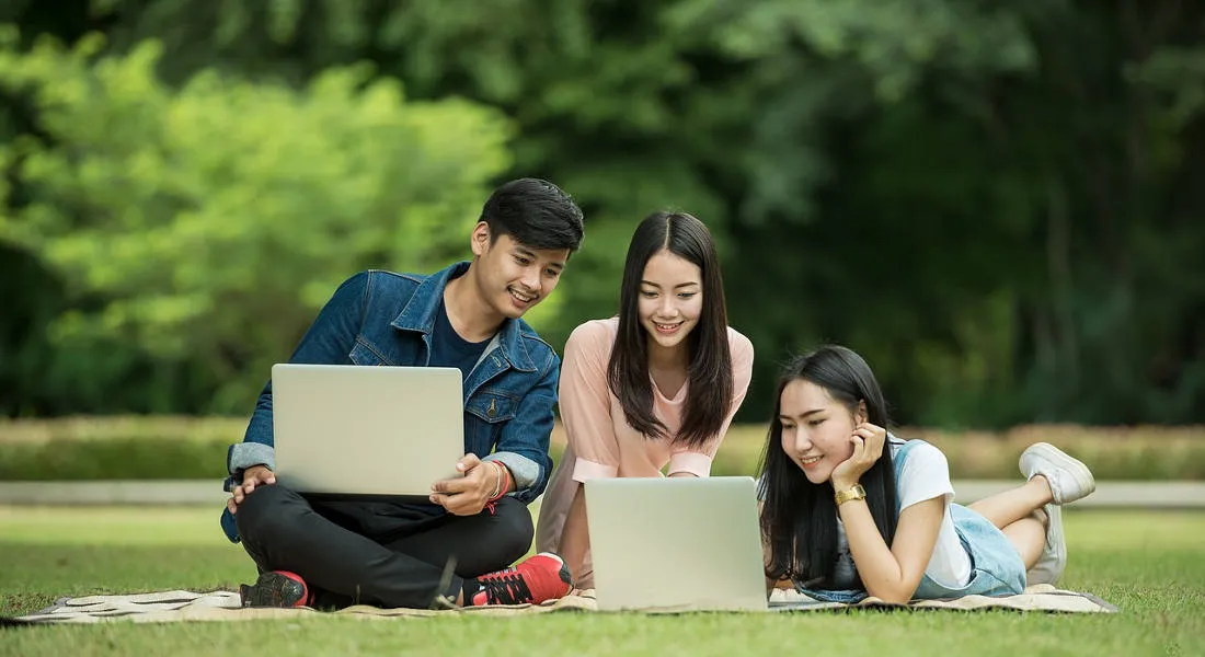 Top 10 Scholarships in 2025 for International Students to Study Abroad Image